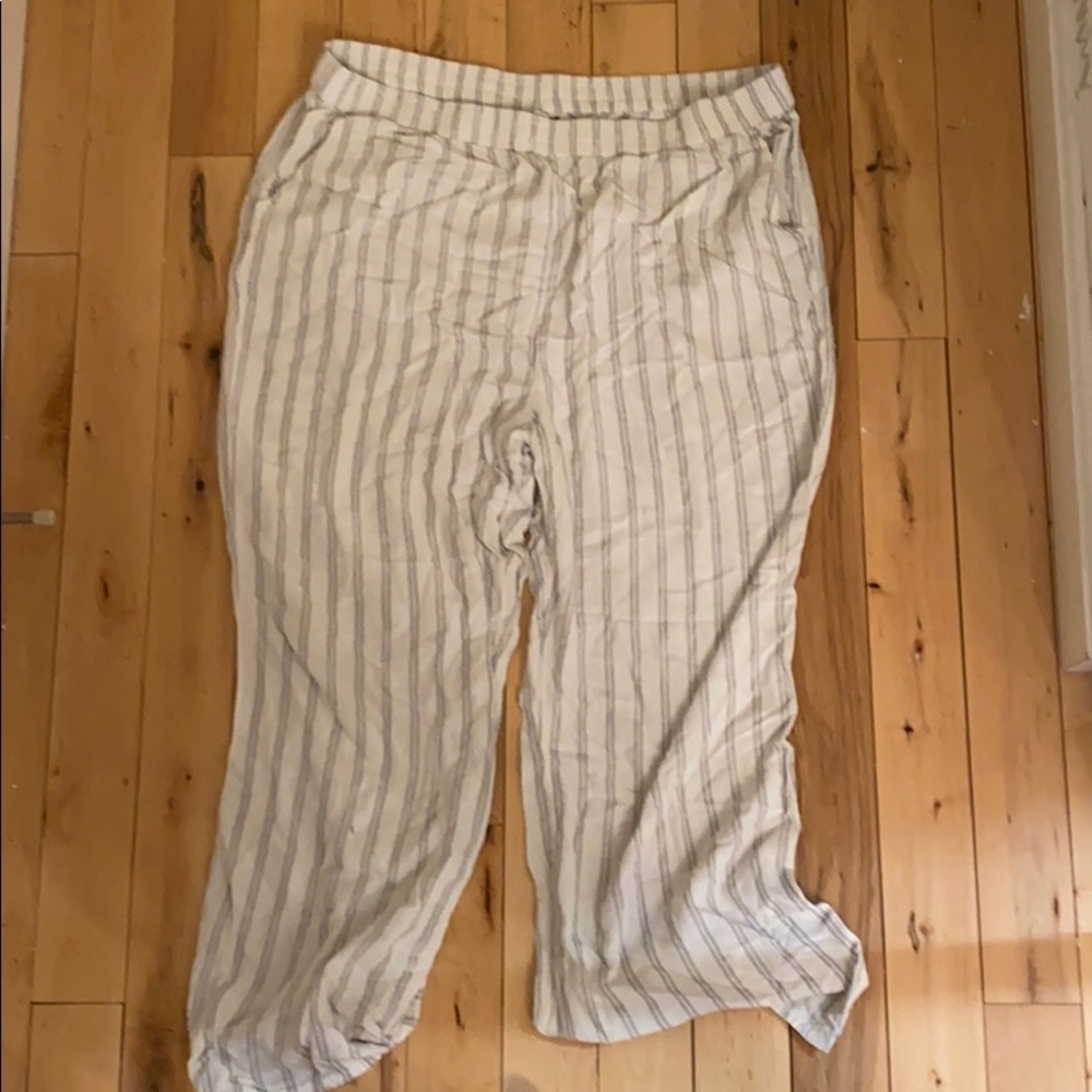 American eagle wide leg pants.White& blue stripes